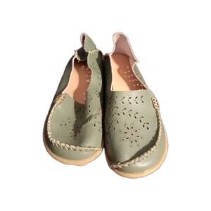 Venus Celia Womens Shoes Comfort Flat Loafers Size US 11/12 Eu 43 Olive Green